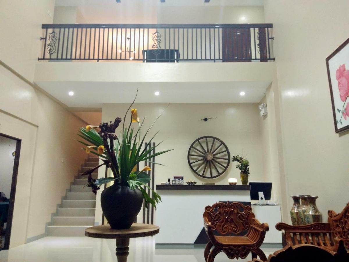 B&S Orchids Suites Hotel Dipolog Eksteriør bilde