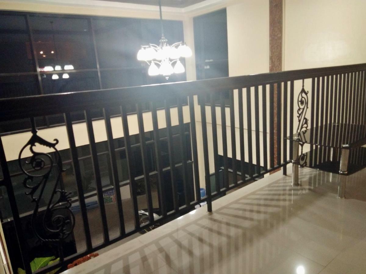 B&S Orchids Suites Hotel Dipolog Eksteriør bilde